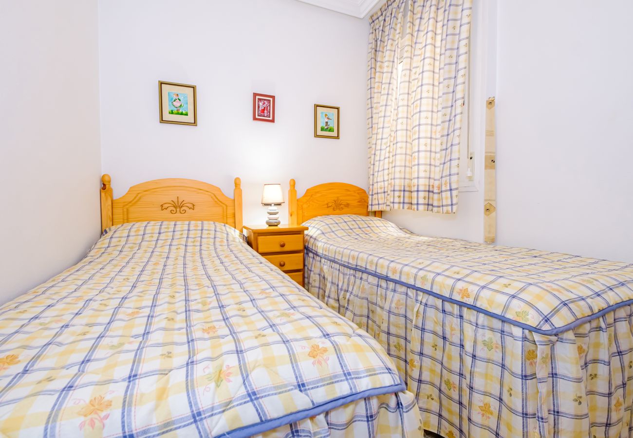 Apartamento en Torrevieja - ID111