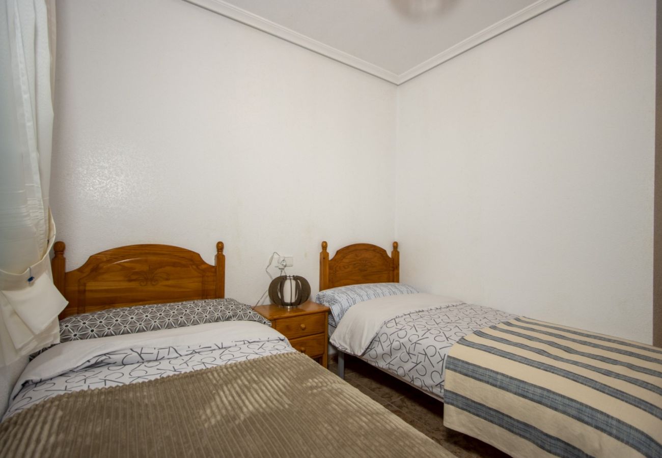 Apartamento en Torrevieja - ID166