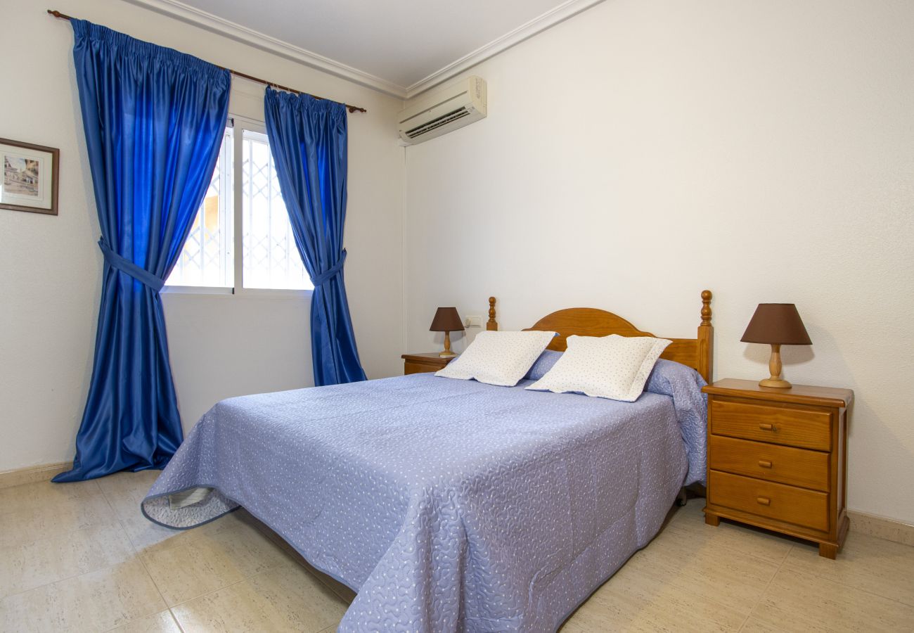 Apartamento en Torrevieja - ID138