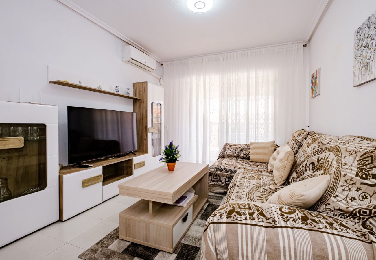 Apartamento en Torrevieja - ID171