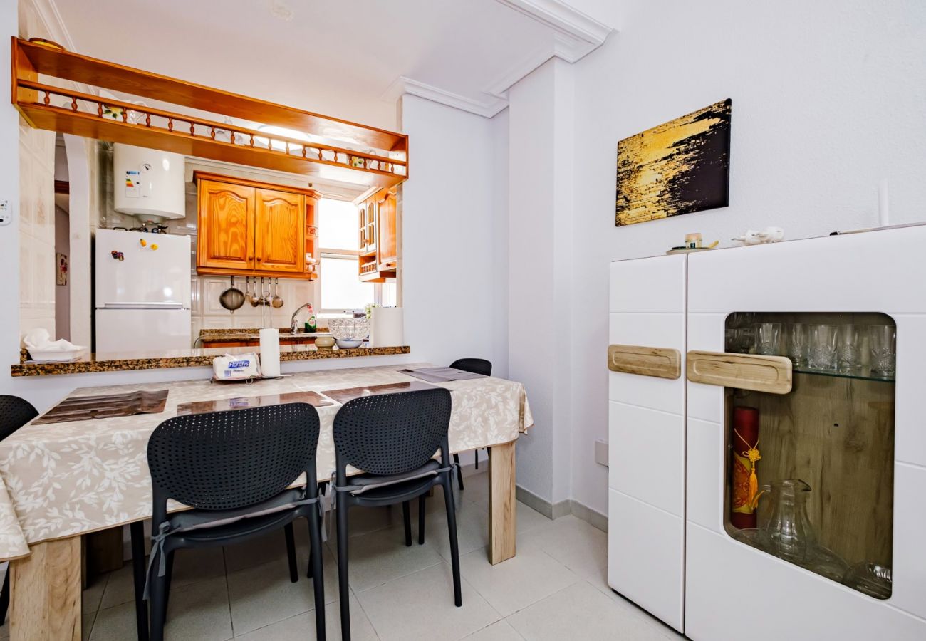 Apartamento en Torrevieja - ID171