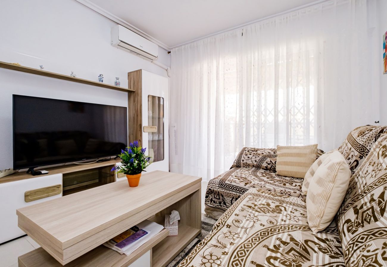 Apartamento en Torrevieja - ID171