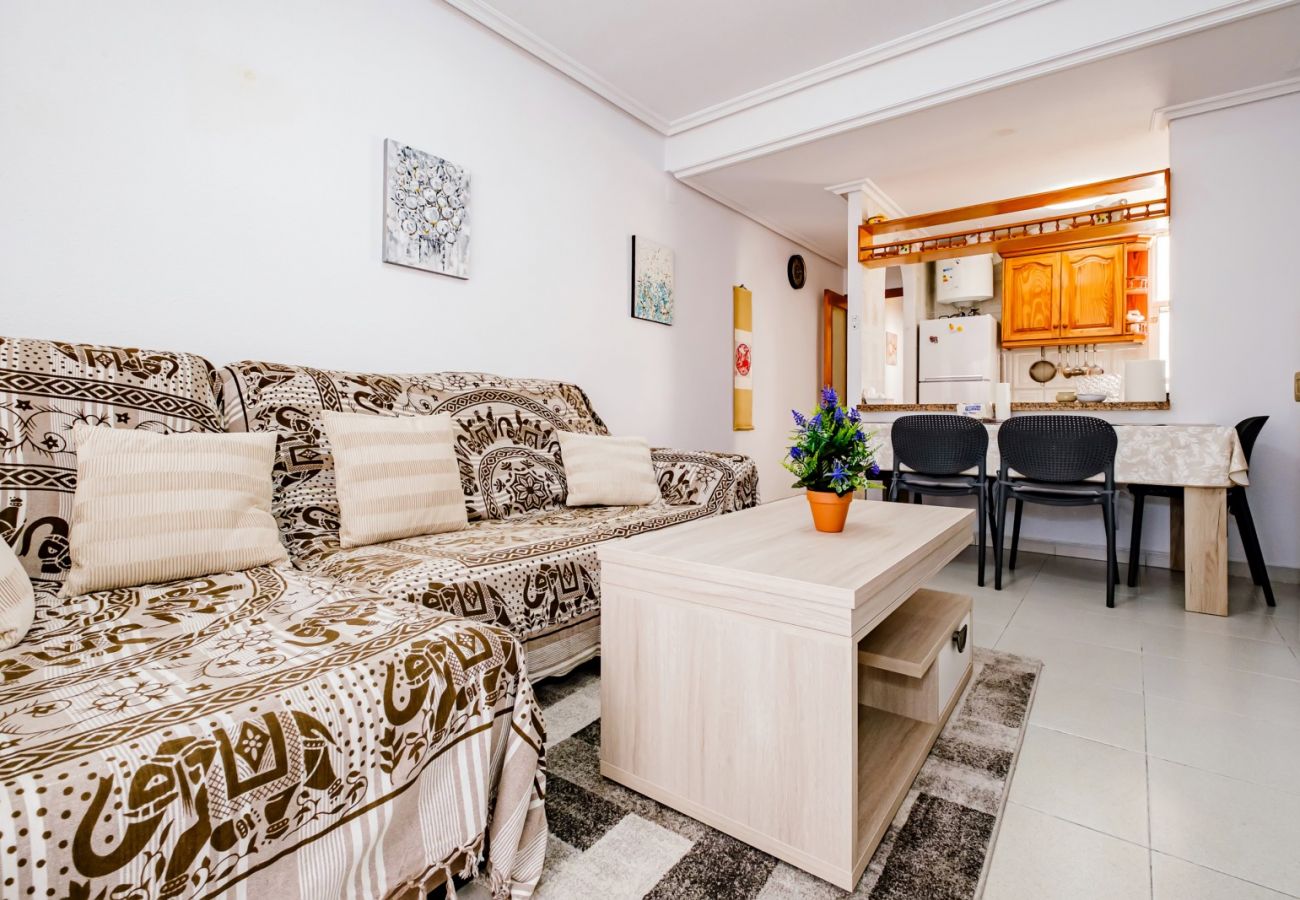 Apartamento en Torrevieja - ID171