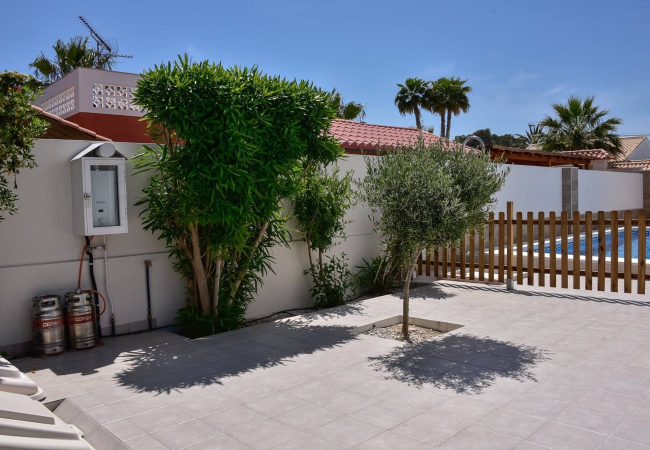 Villa en Cabo Roig - ID102