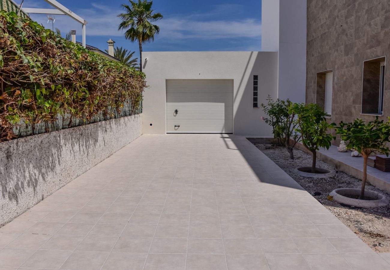 Villa en Cabo Roig - ID102