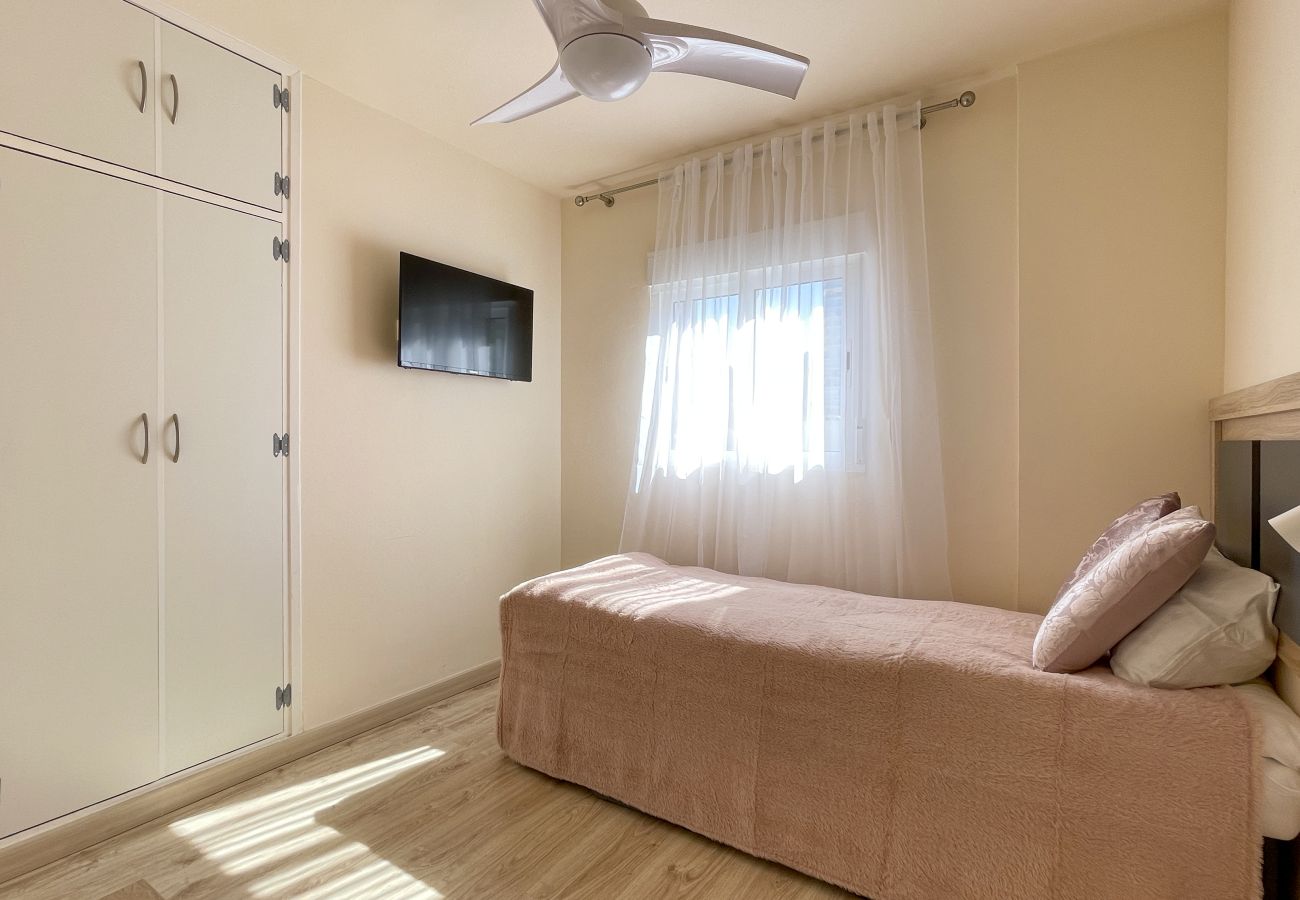 Apartamento en Benidorm - Piso con 2 dormitorios Rincon Montecarlo