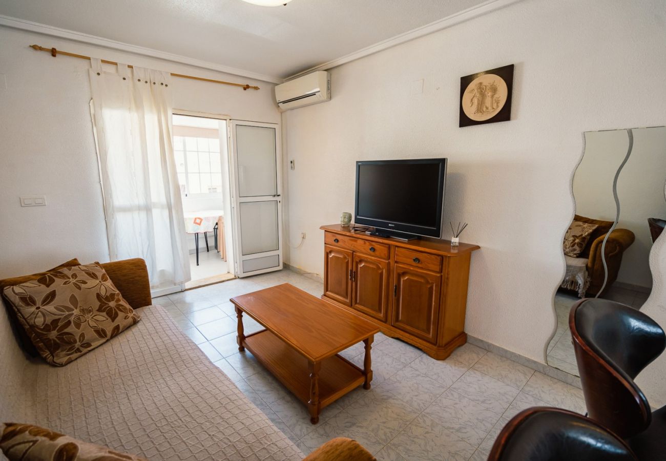 Apartamento en Torrevieja - ID142