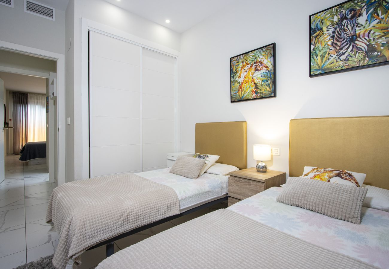 Apartment in Torrevieja - ID66