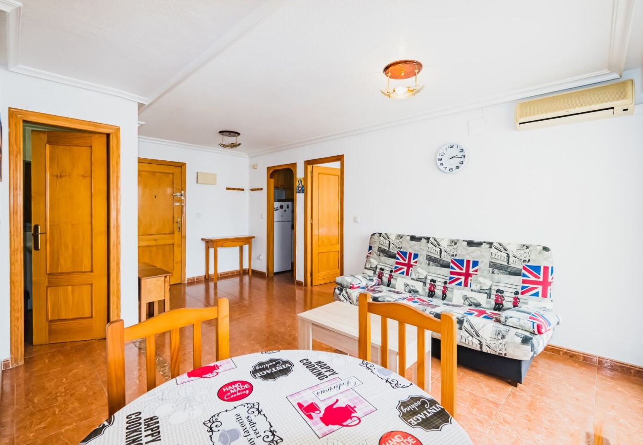 Apartment in Torrevieja - ID75