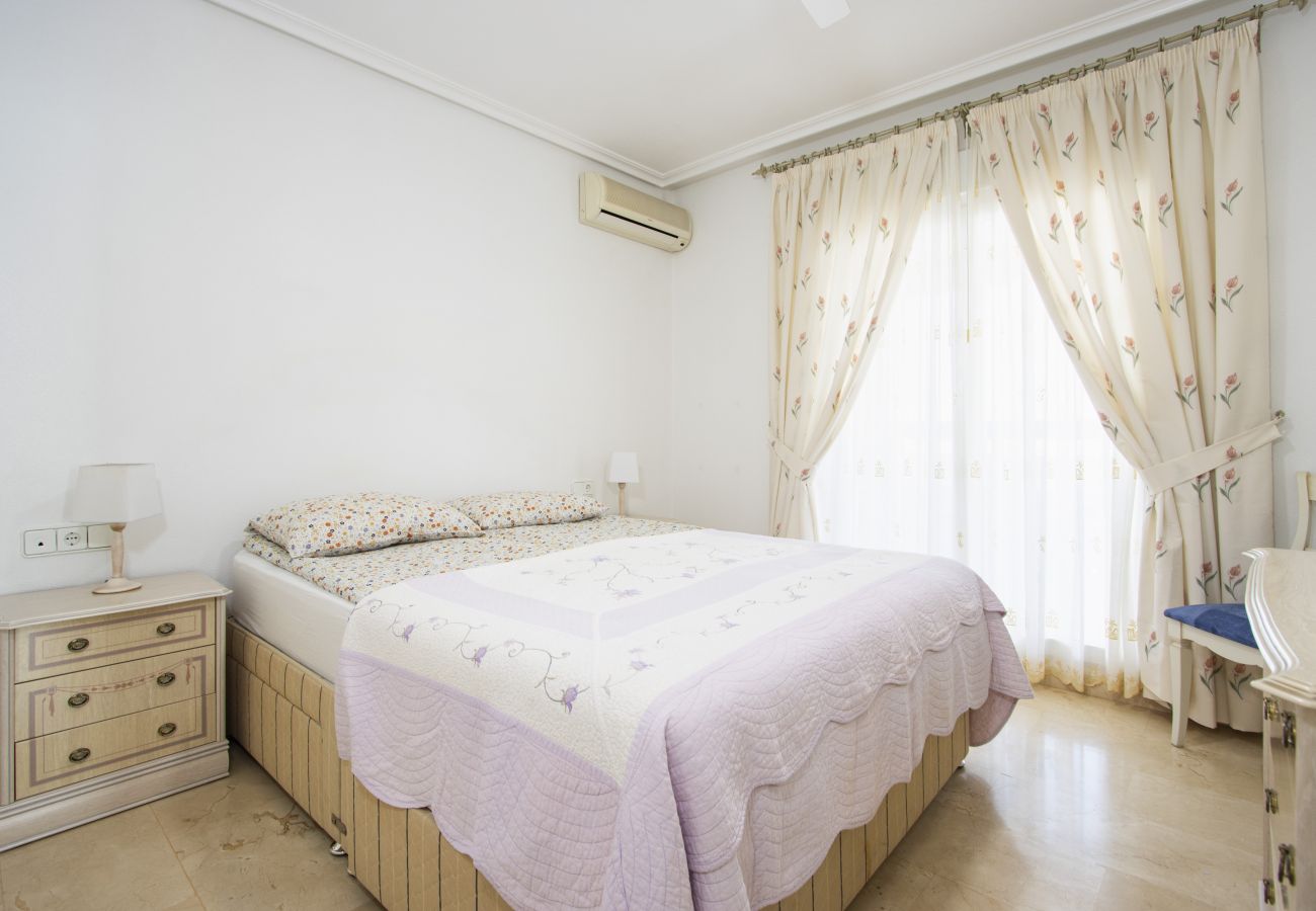 Apartment in Orihuela Costa - ID4