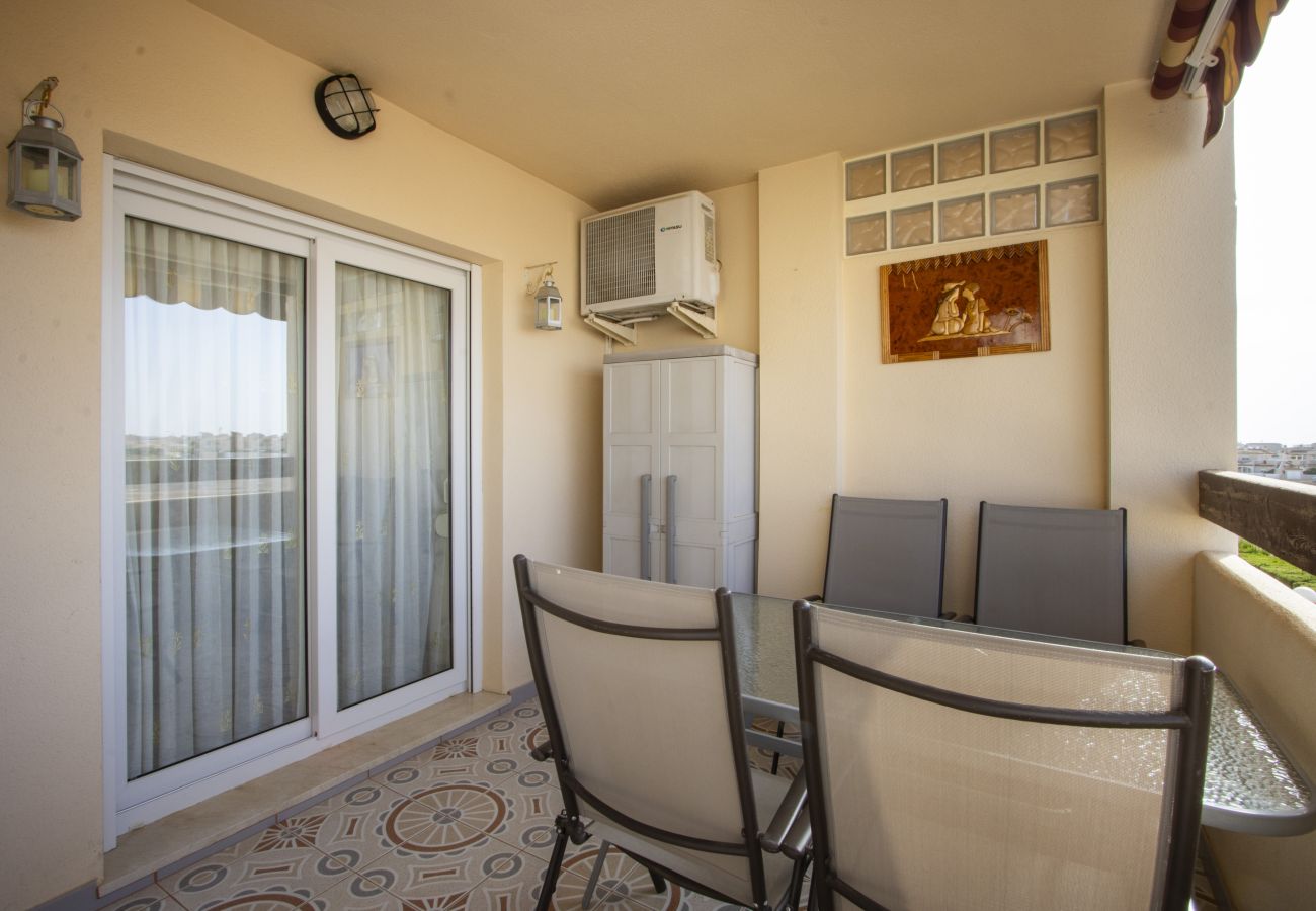 Apartment in Orihuela Costa - ID4