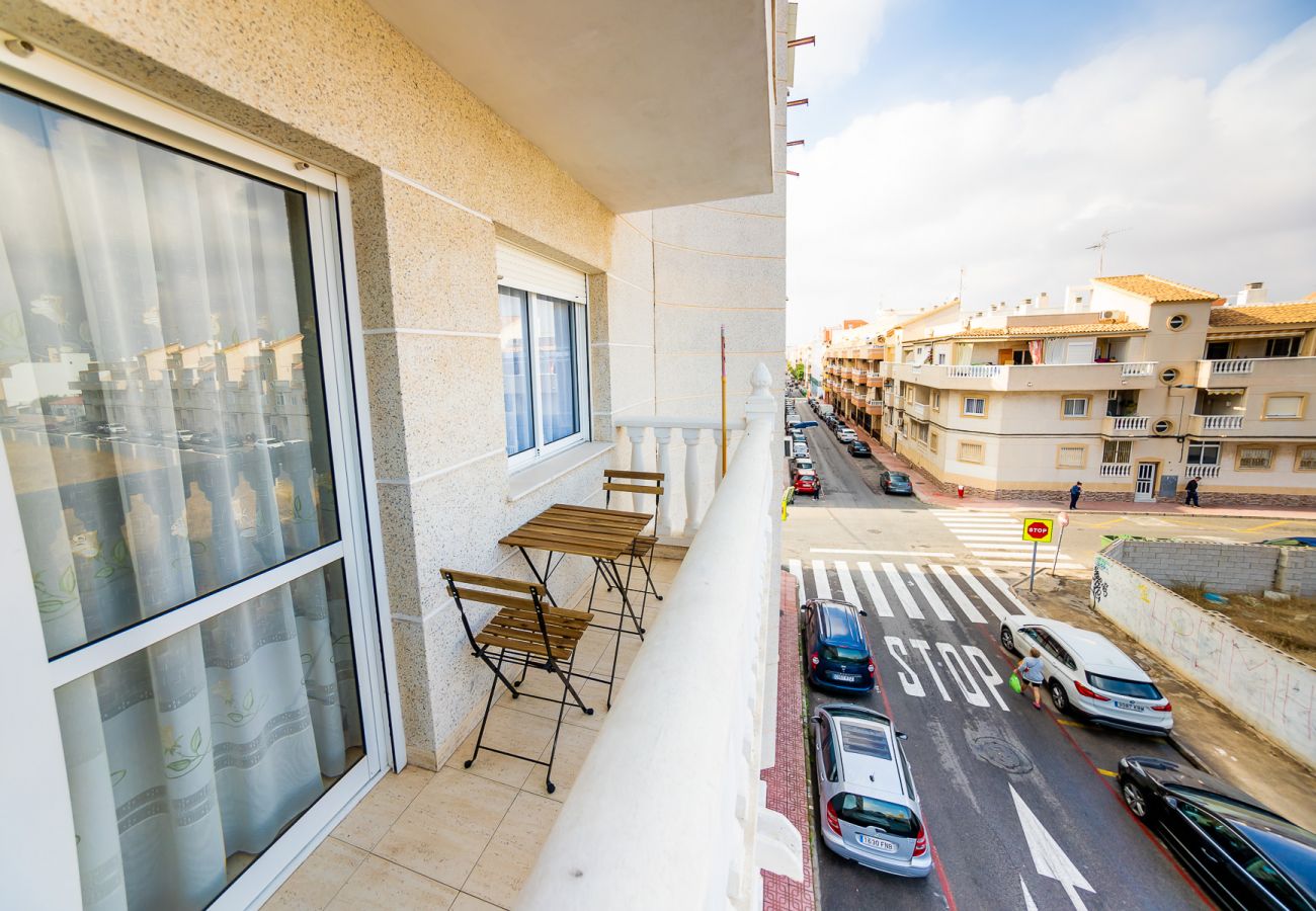 Apartment in Torrevieja - ID27