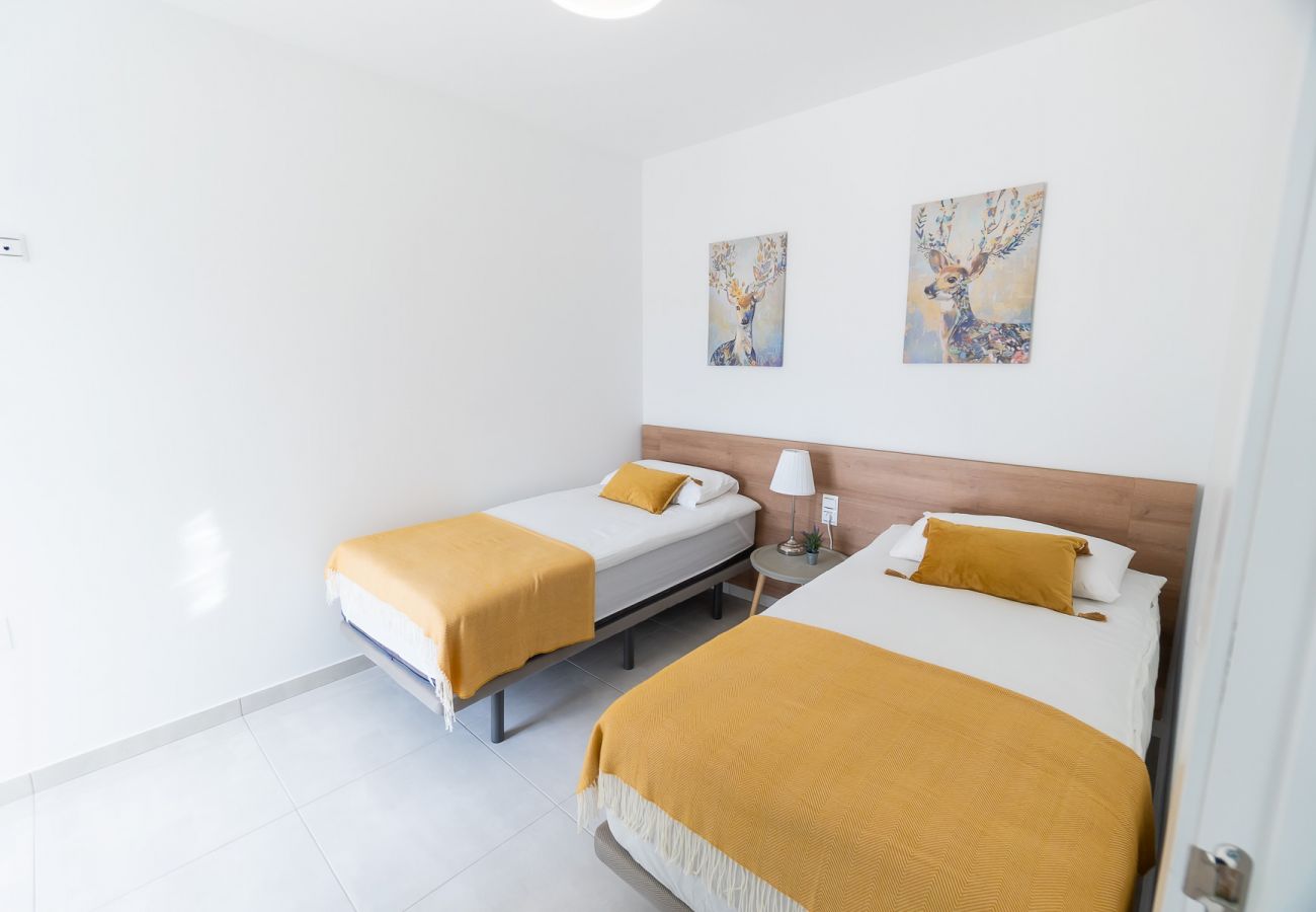 Apartment in Villamartín - ID32