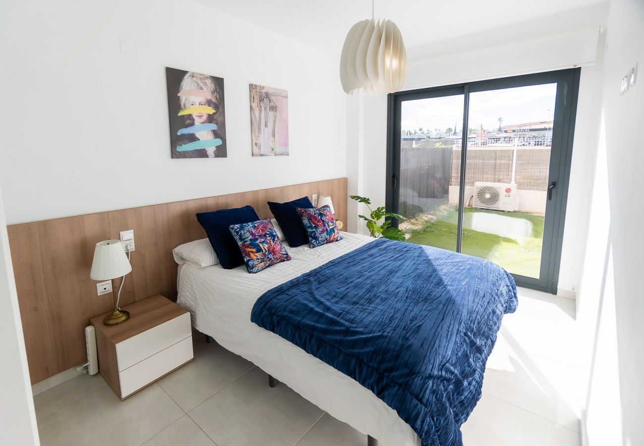 Apartment in Villamartín - ID32