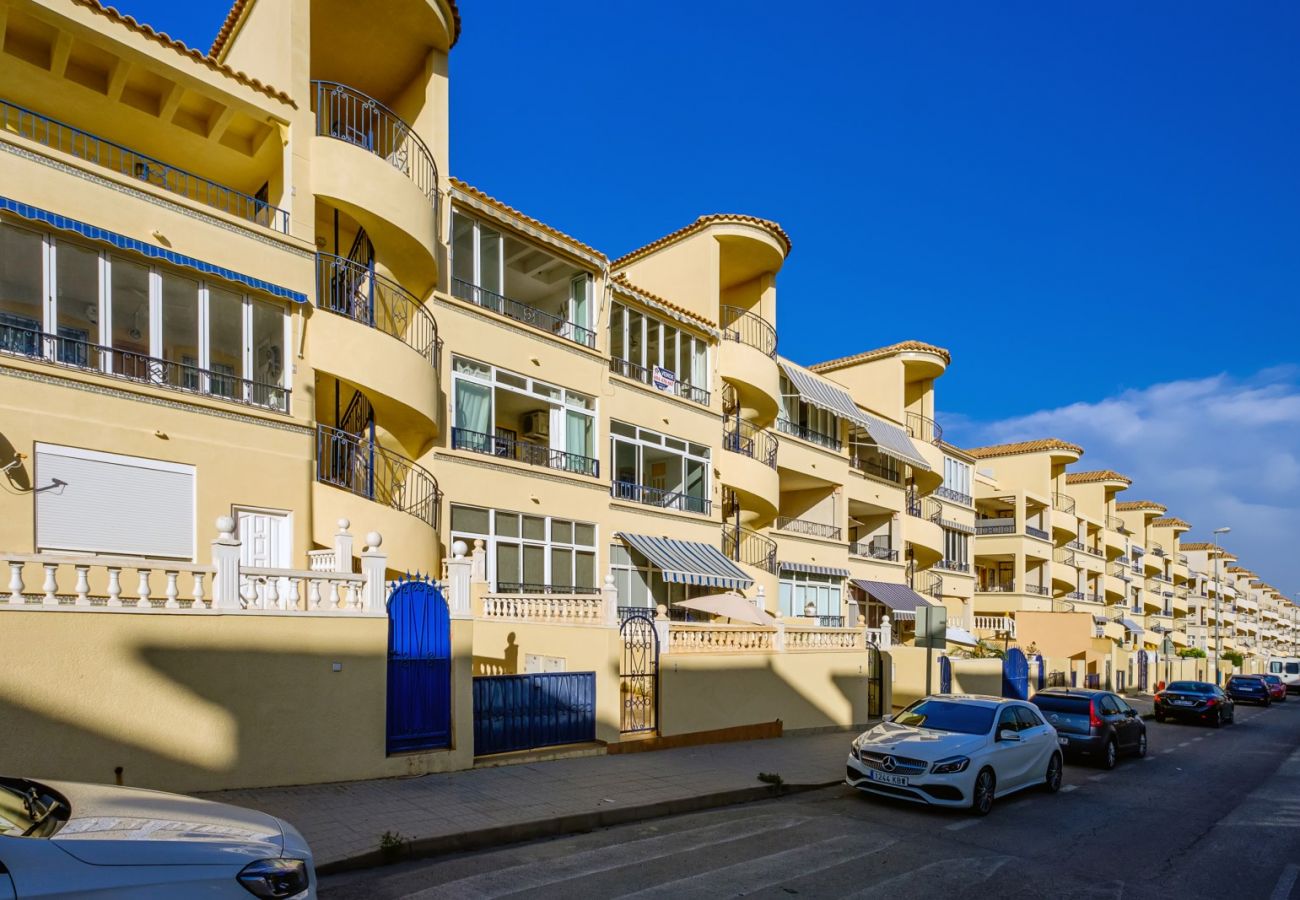 Apartment in Orihuela Costa - ID72