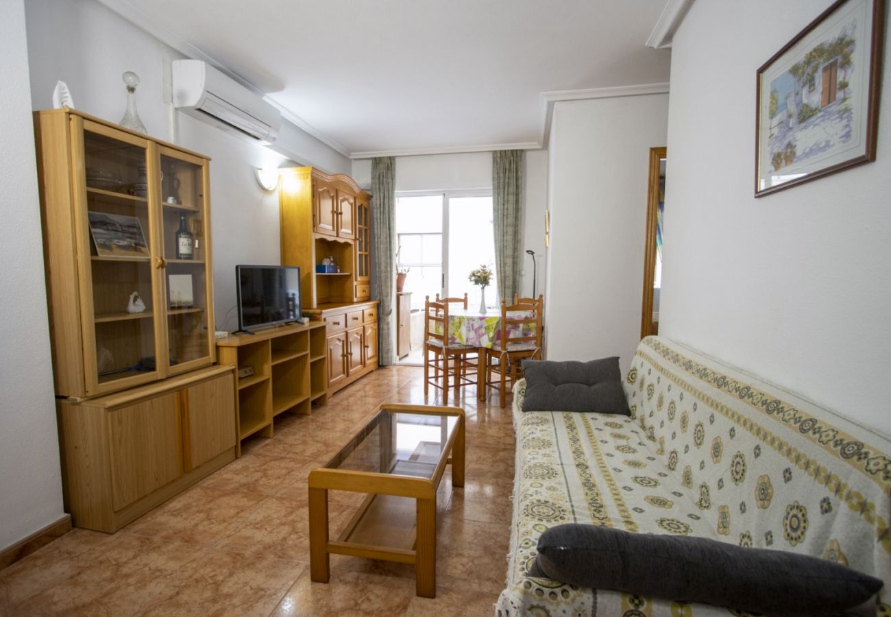 Apartment in Torrevieja - ID40