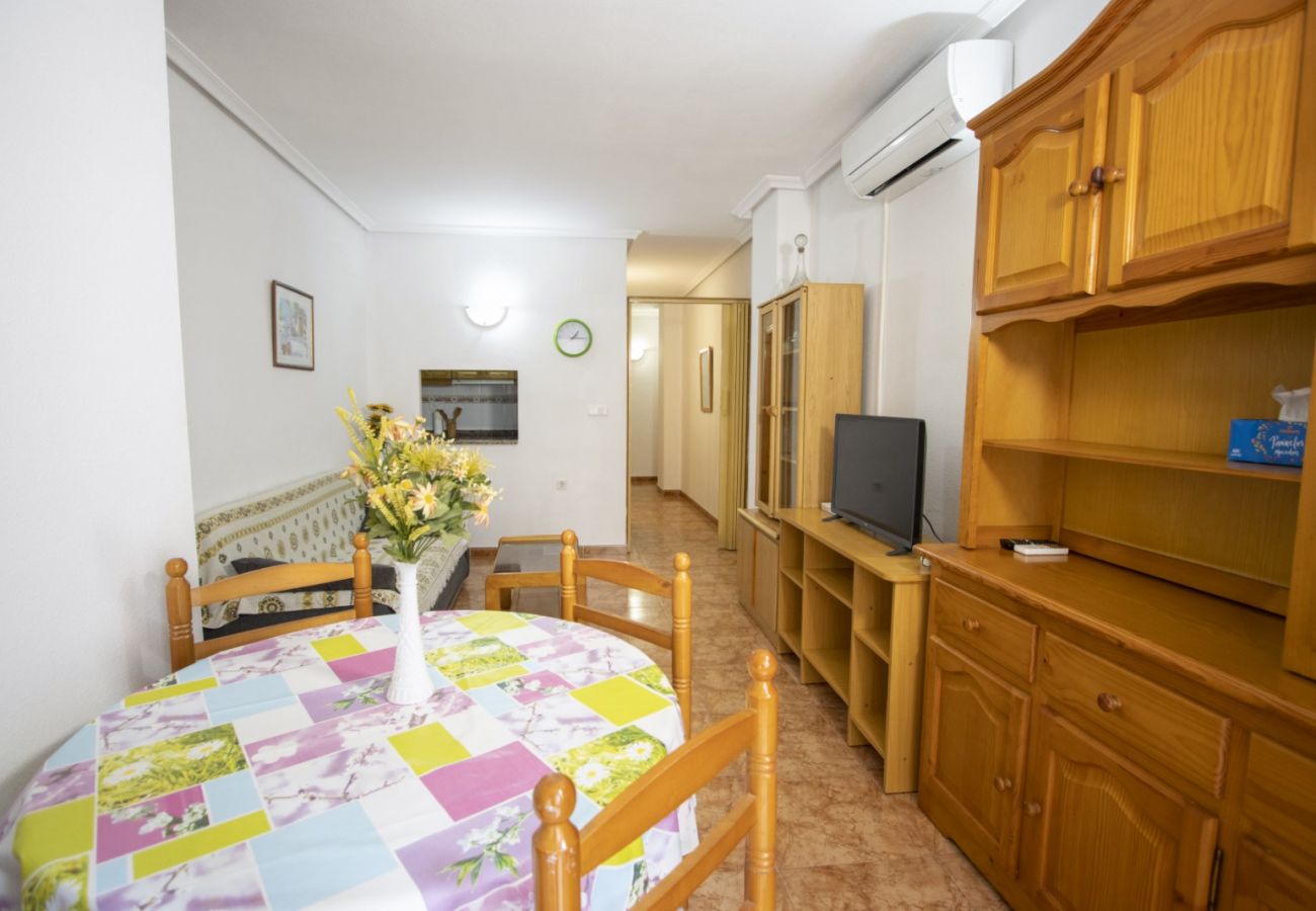 Apartment in Torrevieja - ID40