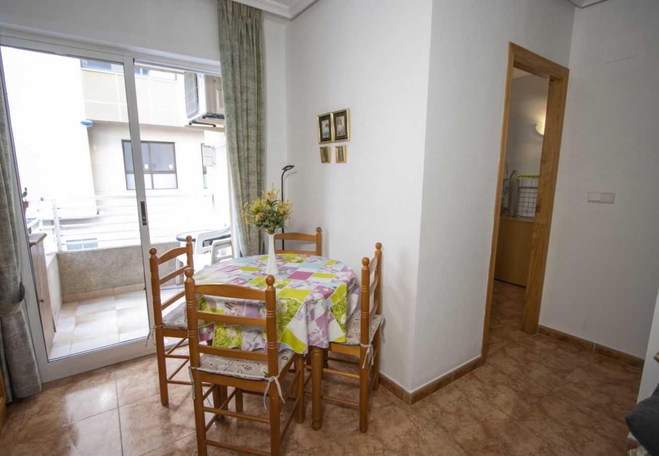 Apartment in Torrevieja - ID40