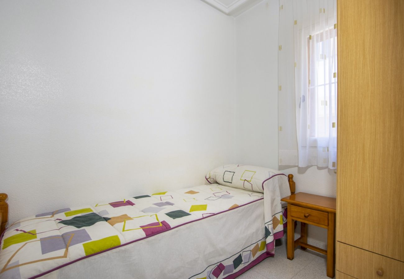 Apartment in Torrevieja - ID188