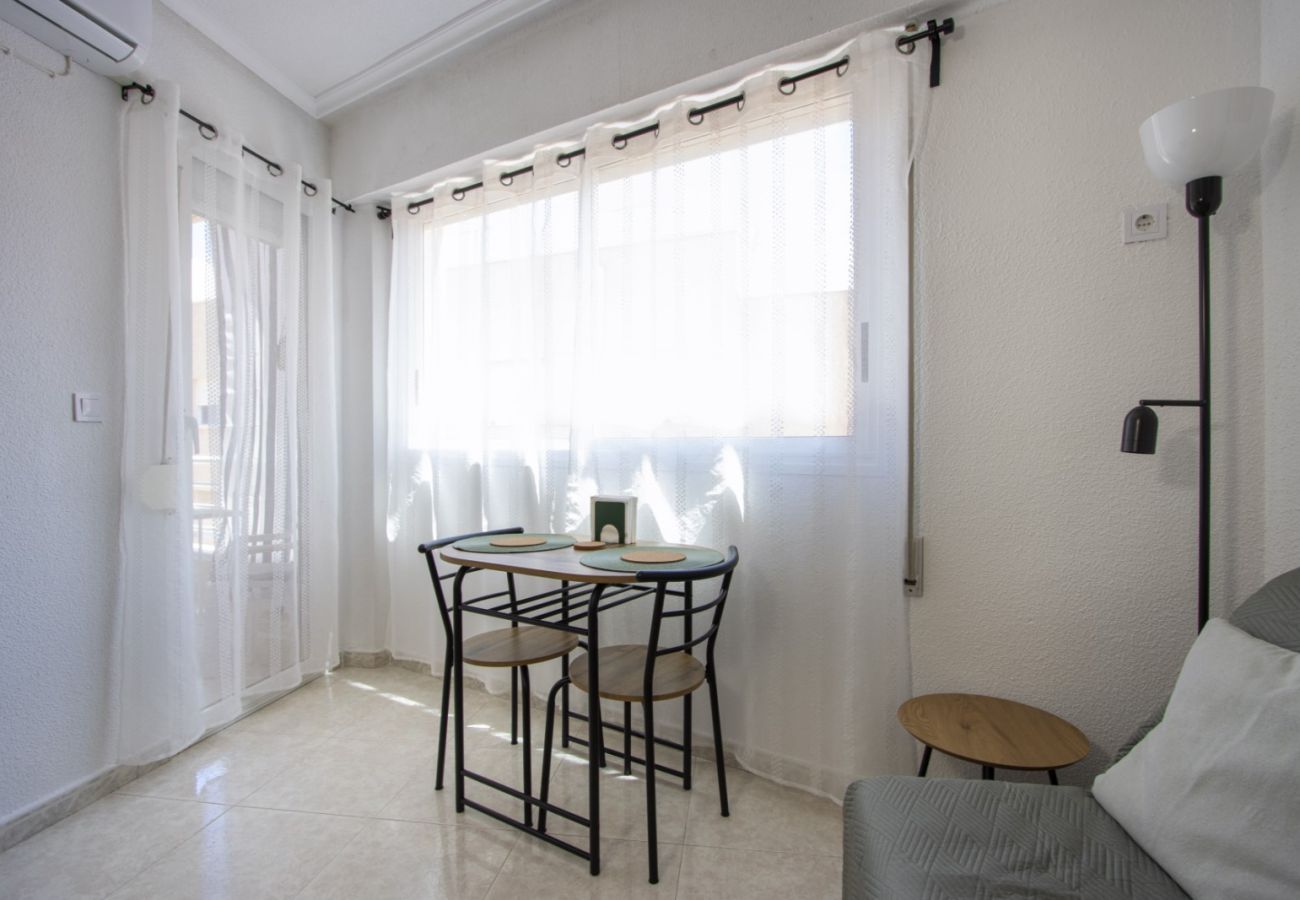 Apartment in Torrevieja - ID86