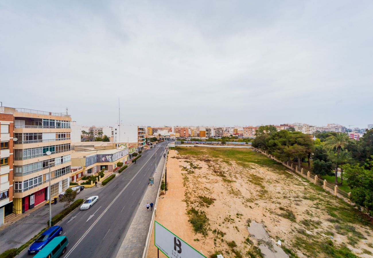 Апартаменты на Торревьеха / Torrevieja - ID106